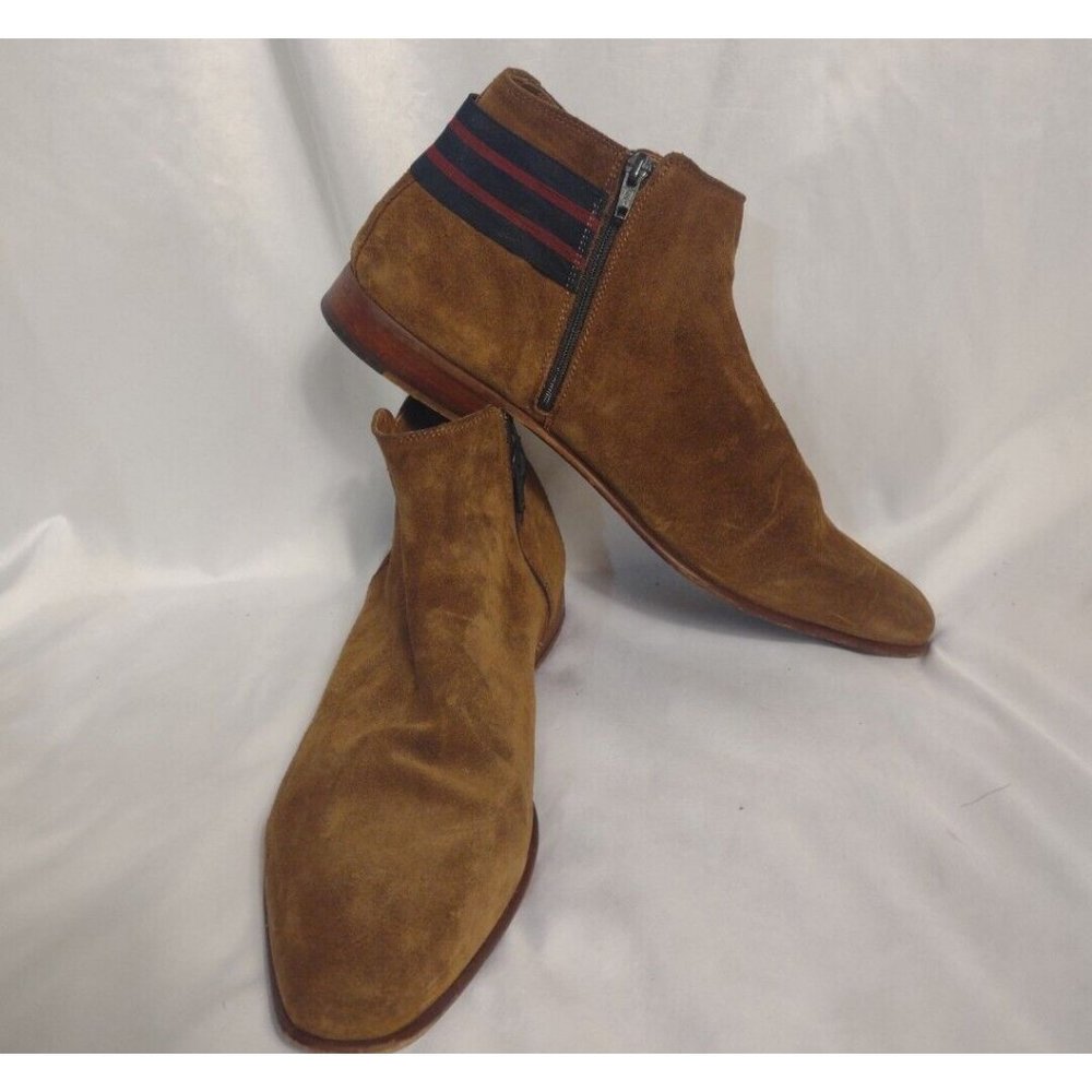 Aldo Men's Tan Suede Chukka Boots with Navy & Red Stripe Detail
